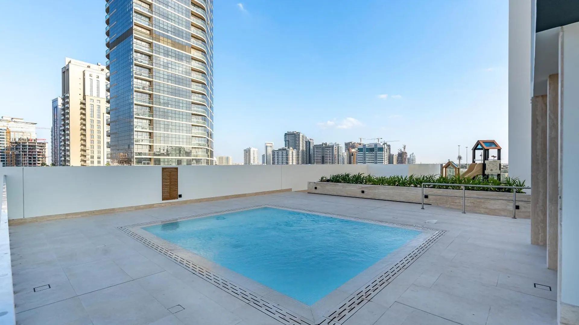 Savis Home-Enjoy The City Skyline View Dubai 0*,  United Arab Emirates